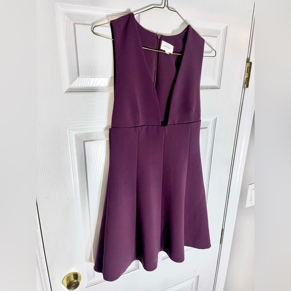 ARITZIA WILFRED MONTBRUN BURGUNDY A LINE MINI DRESS - Picture 5 of 7